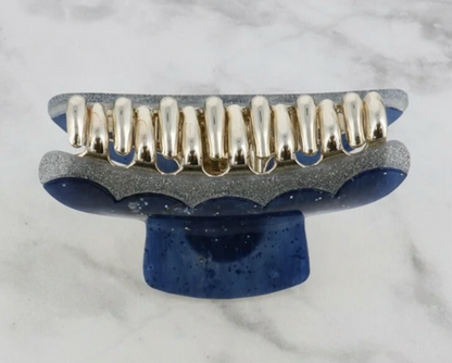 Hair claw